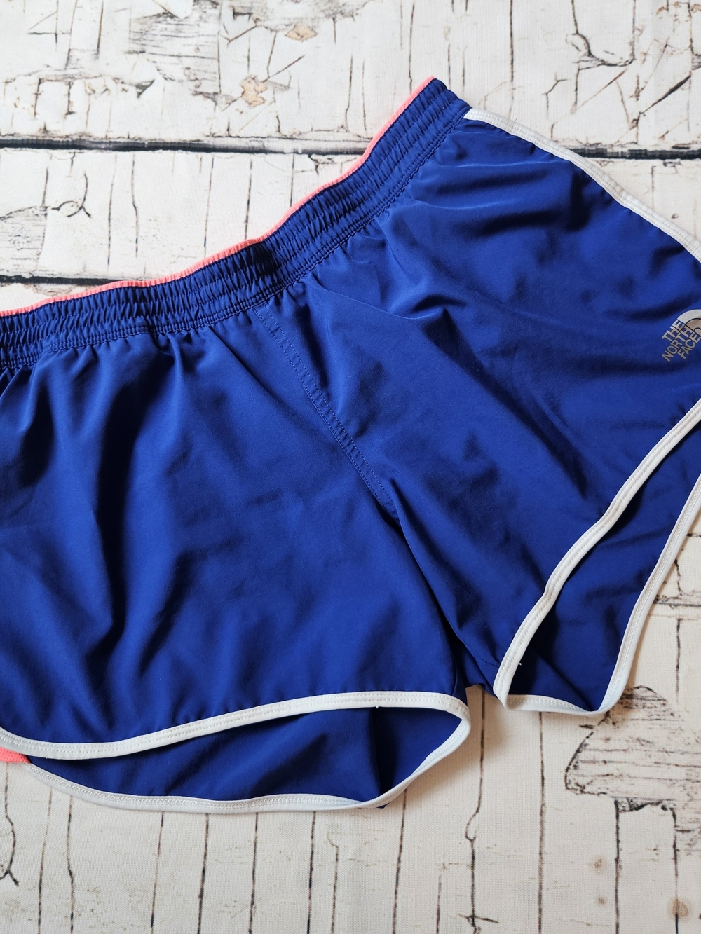 The North Face Women's Medium Blue Coral Lined Running Athletic Shorts Trail Gym